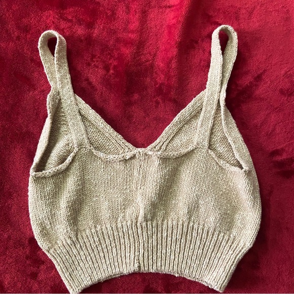 Lulus On Your List Beige Knit V-Neck Cropped Sweater Tank Size Small - Picture 3 of 8